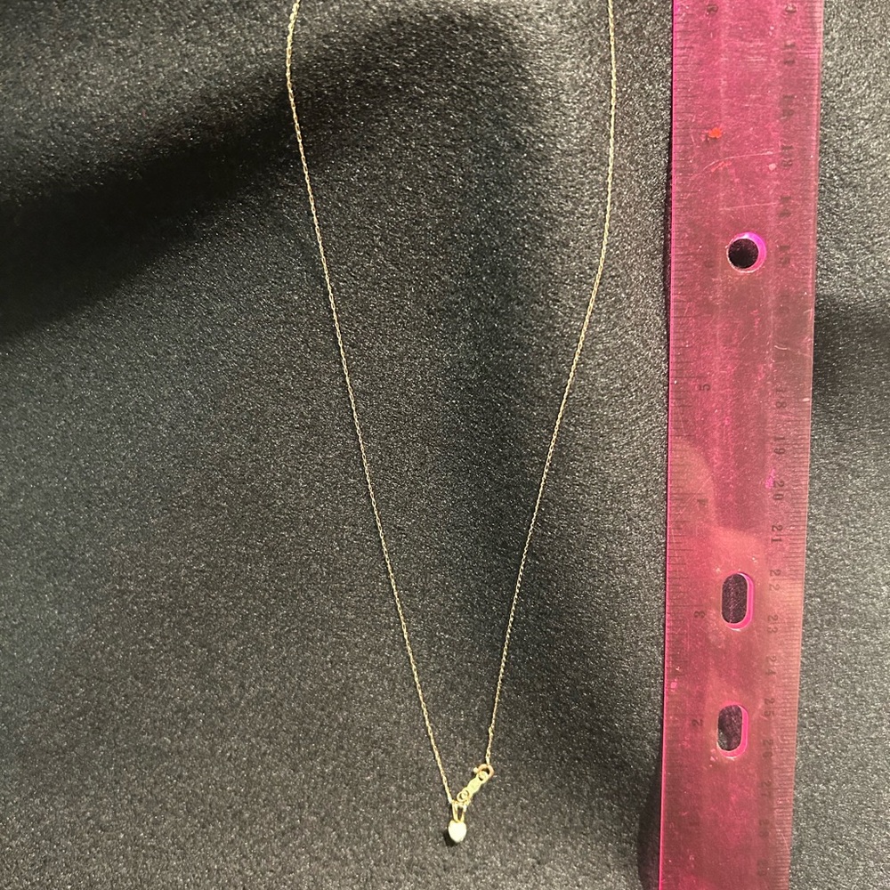 Elegant Gold Necklace with Pearl Pendant